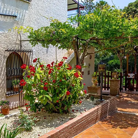 Magnolia Apartment *